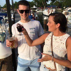 Meet your Posher, Caitlin